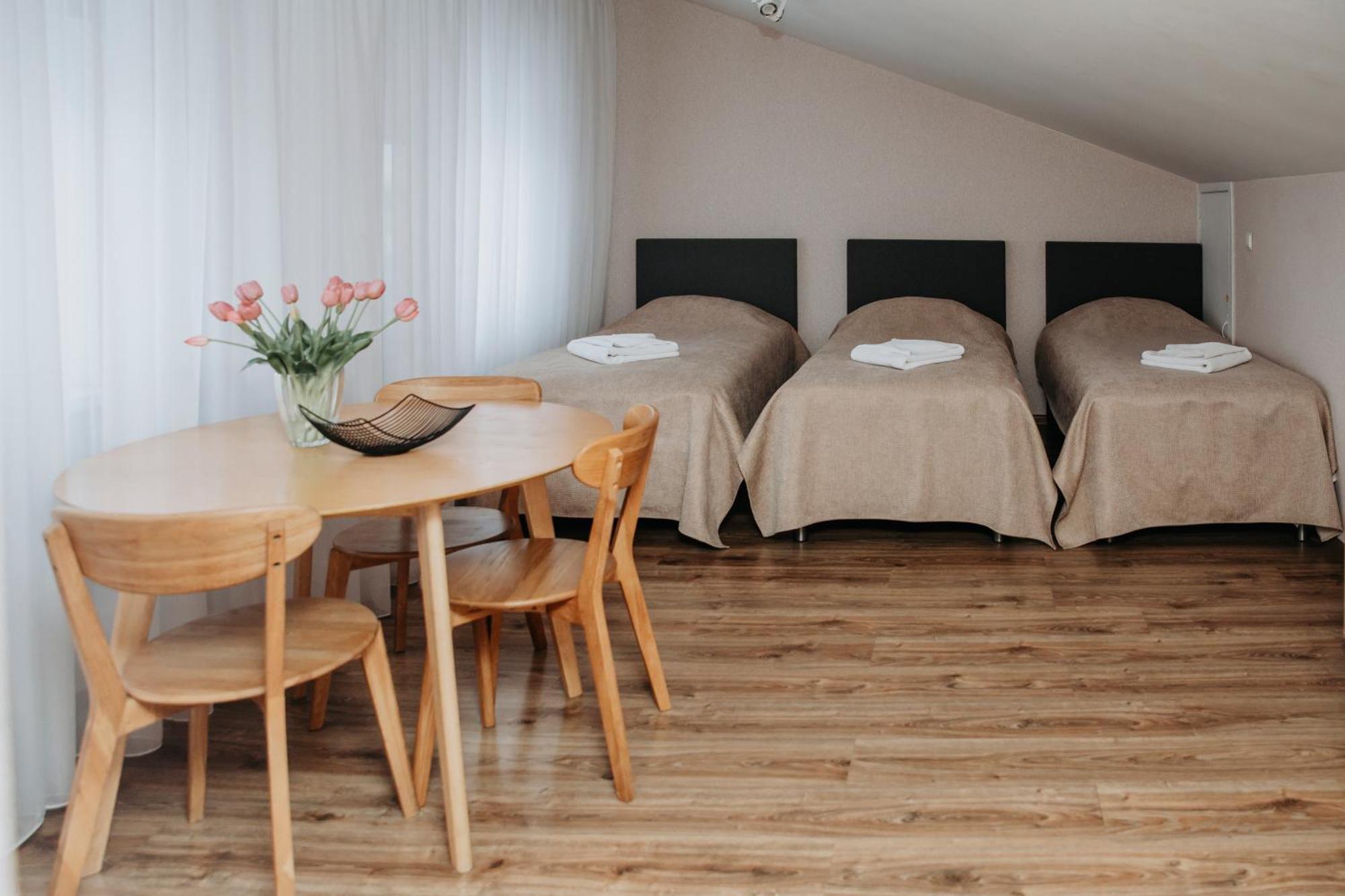 Verslo Klase-Easy To Stay Panevezys Bagian luar foto